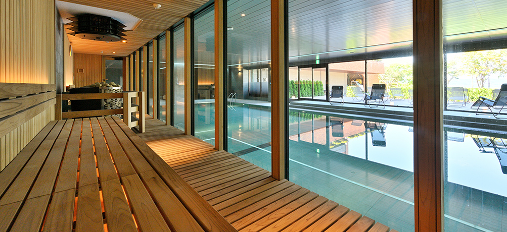 lake sauna プールサイド